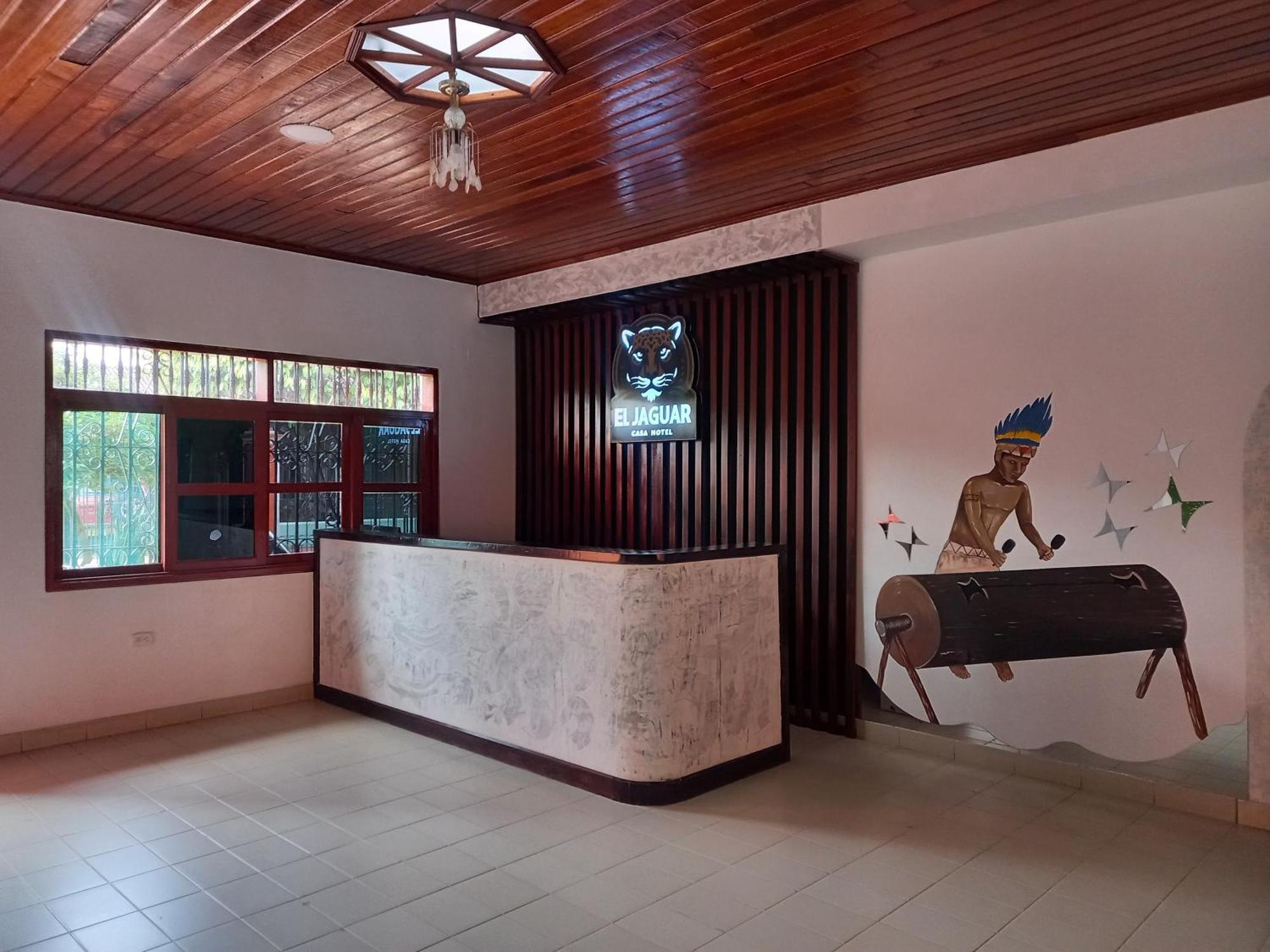 El Jaguar Casa Hotel Leticia Ngoại thất bức ảnh
