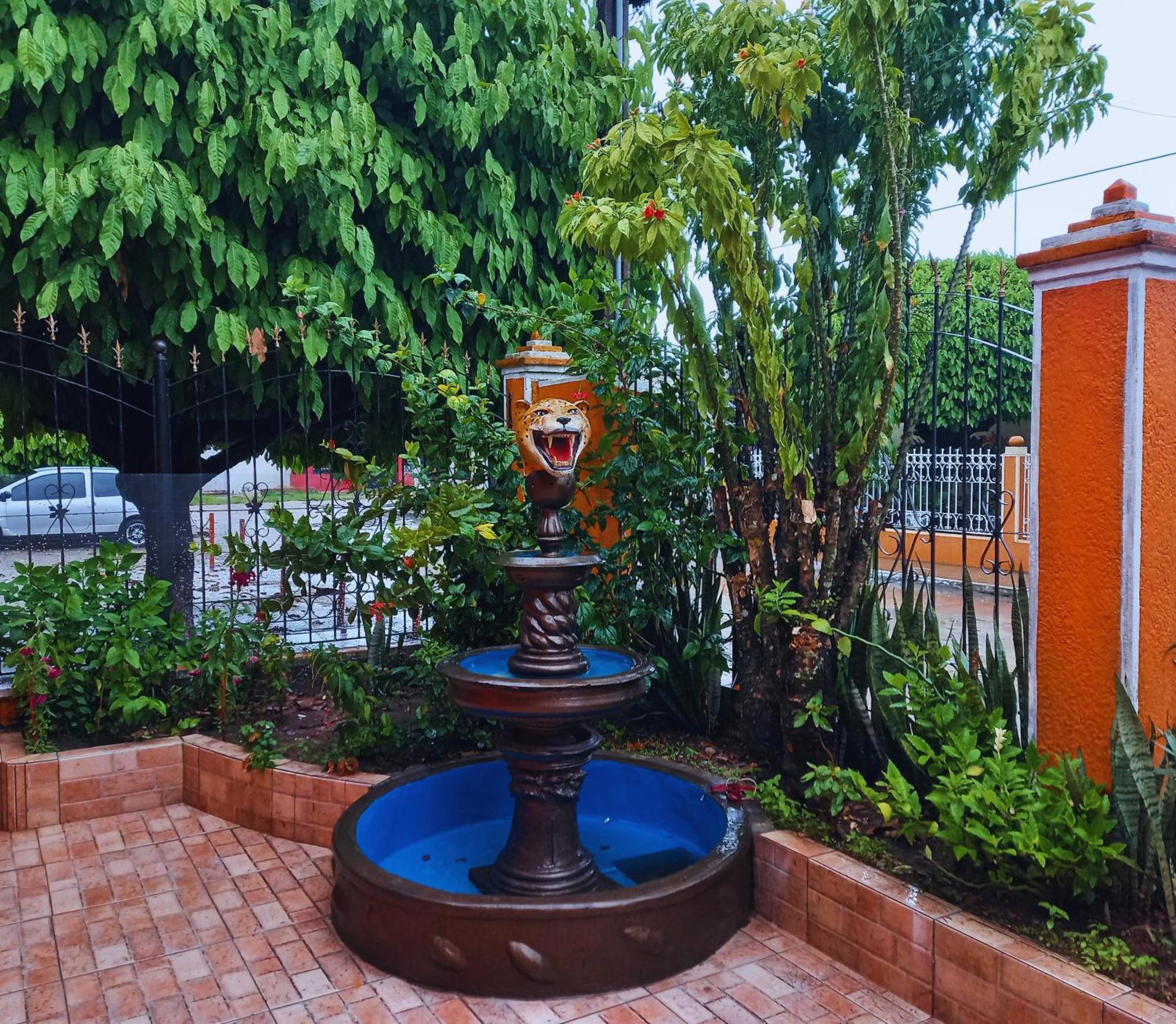 El Jaguar Casa Hotel Leticia Ngoại thất bức ảnh